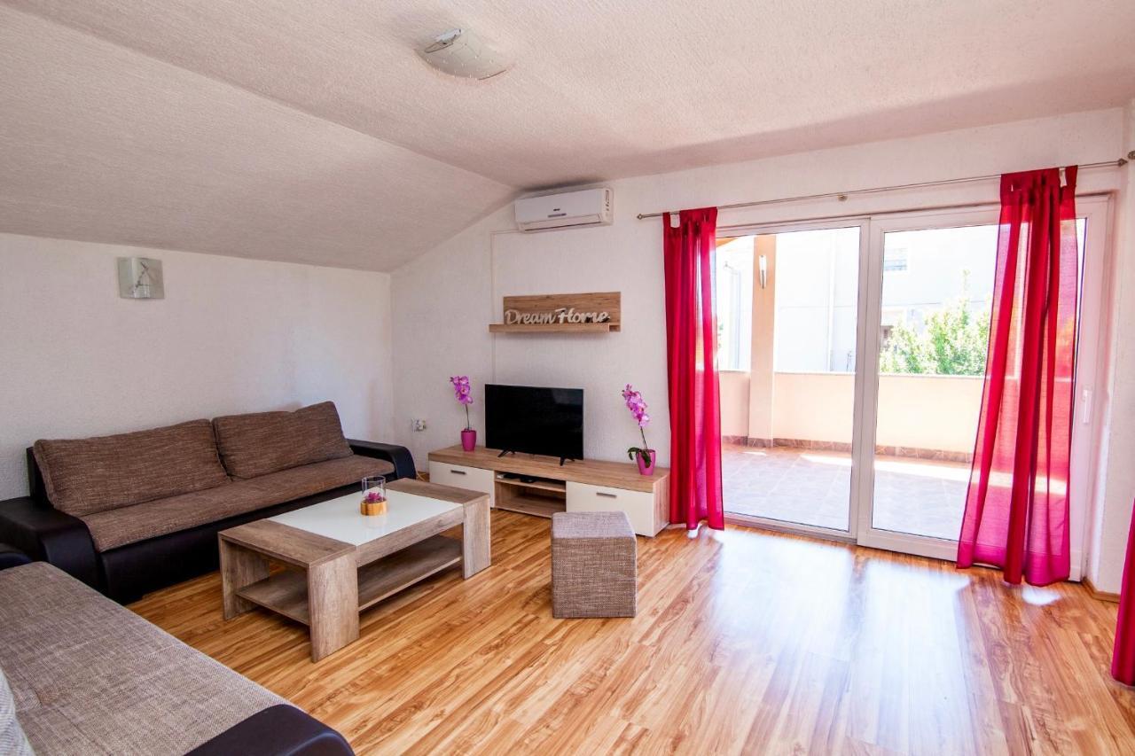 Villa Anita Pula Ngoại thất bức ảnh