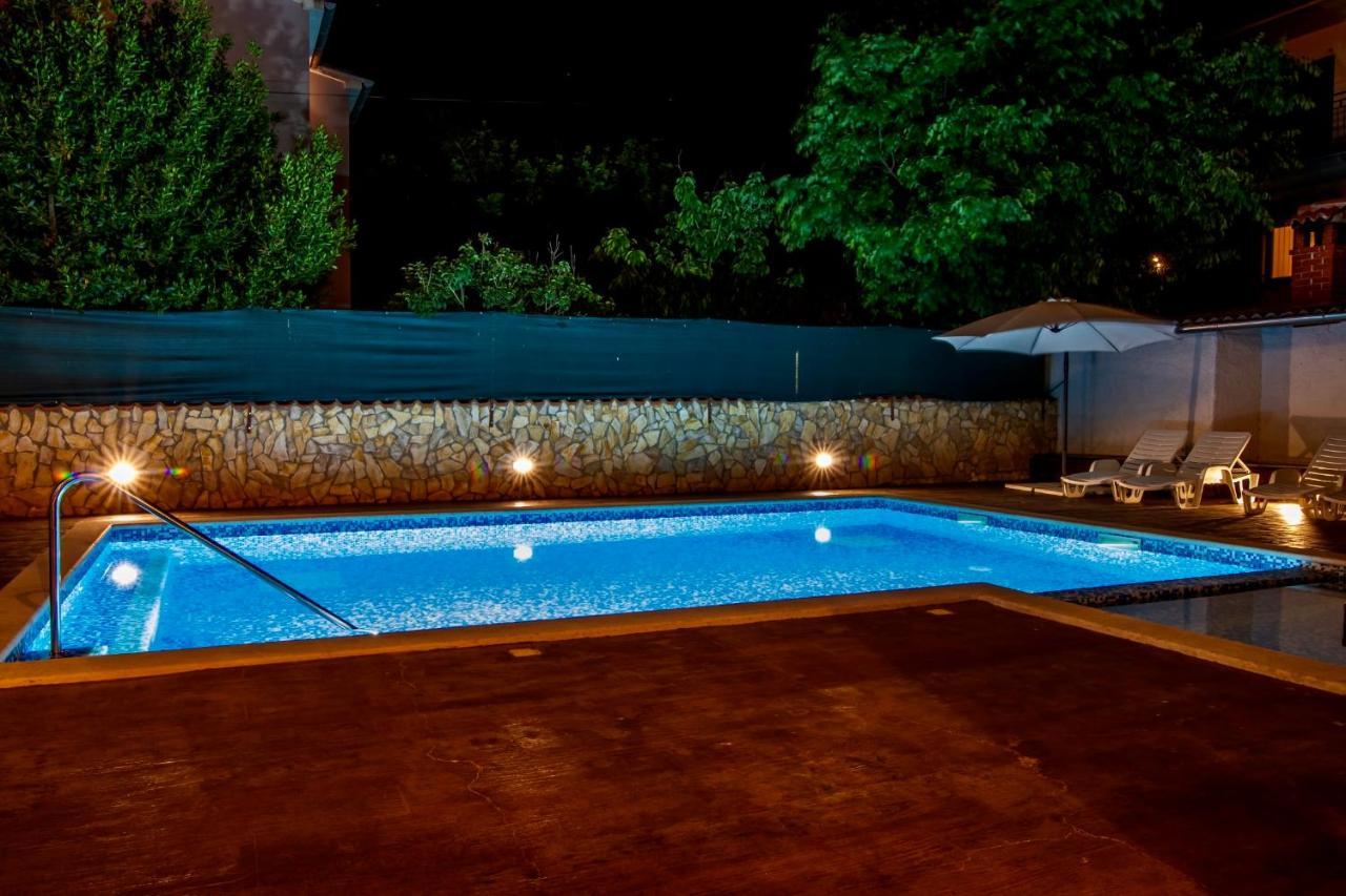 Villa Anita Pula Ngoại thất bức ảnh