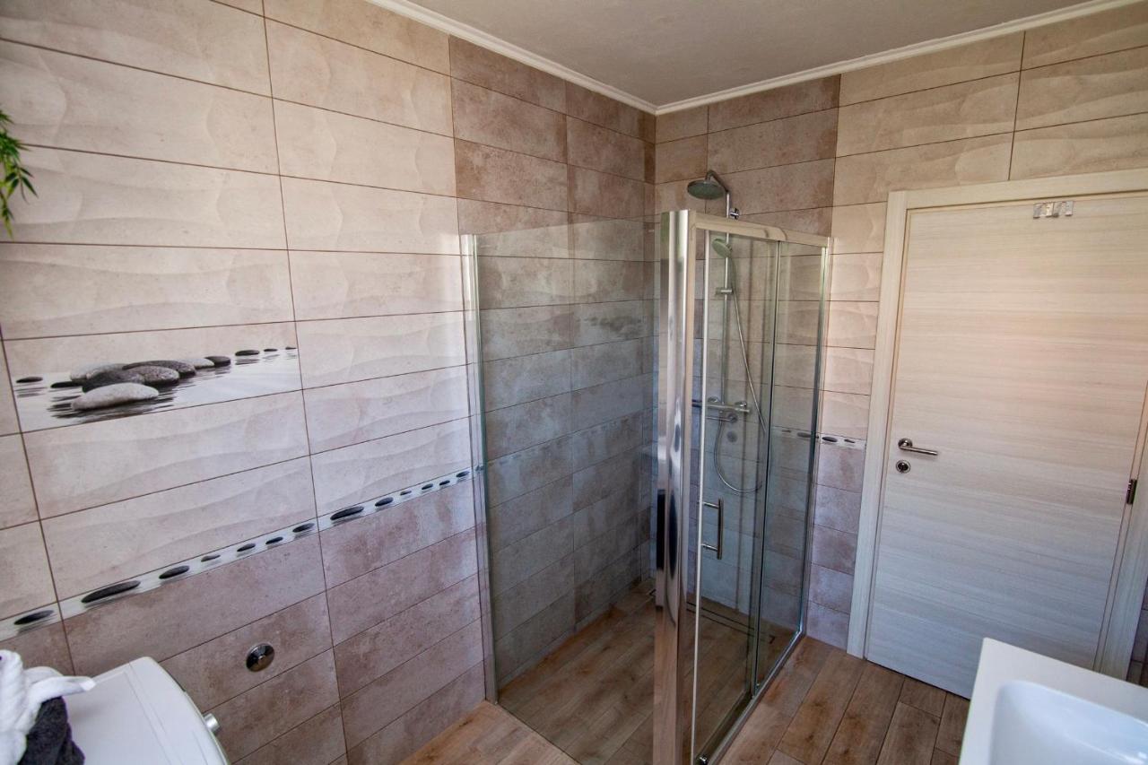 Villa Anita Pula Ngoại thất bức ảnh
