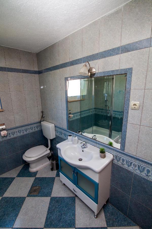 Villa Anita Pula Ngoại thất bức ảnh