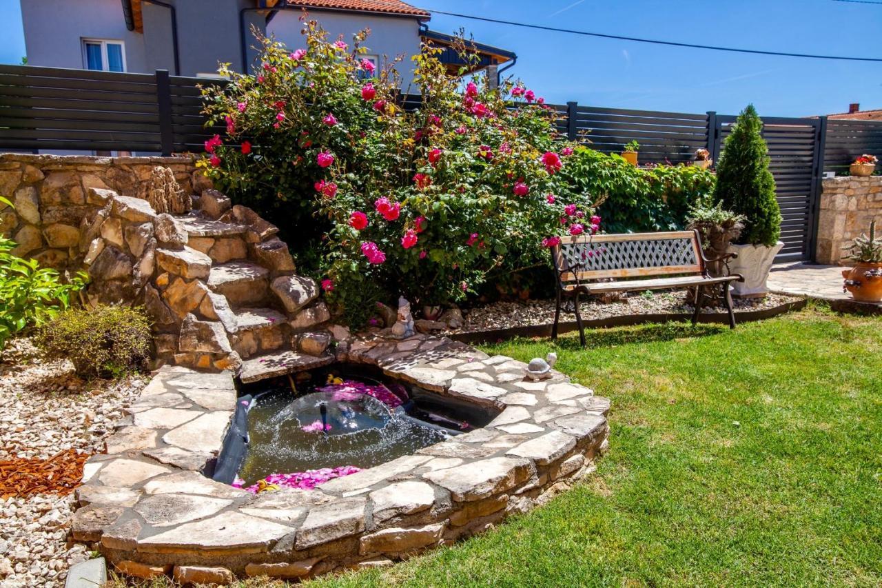 Villa Anita Pula Ngoại thất bức ảnh